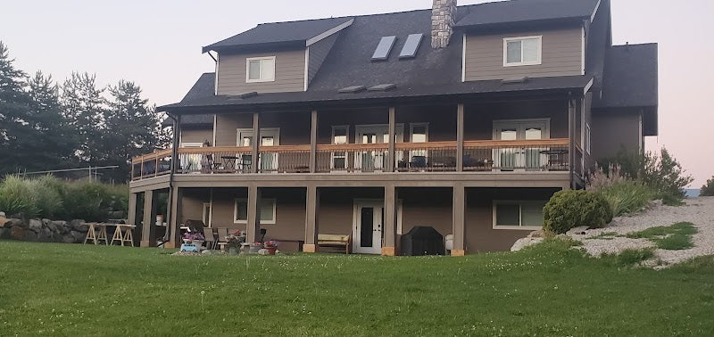 Photo of Apple Acres Bed Bale and Breakfast