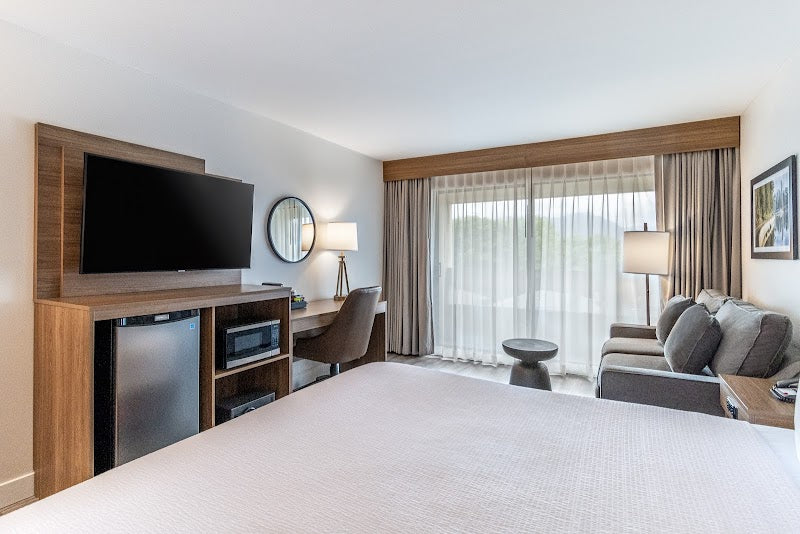 Photo of Atrium Hotel Vancouver