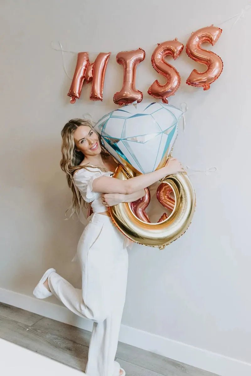 Miss to Mrs Balloon Banner - Classic Bride Decoration, Bachelorette Party, Stagette Decoration, Hen Party Foil Letters Balloon Bach and Boujee Balloons