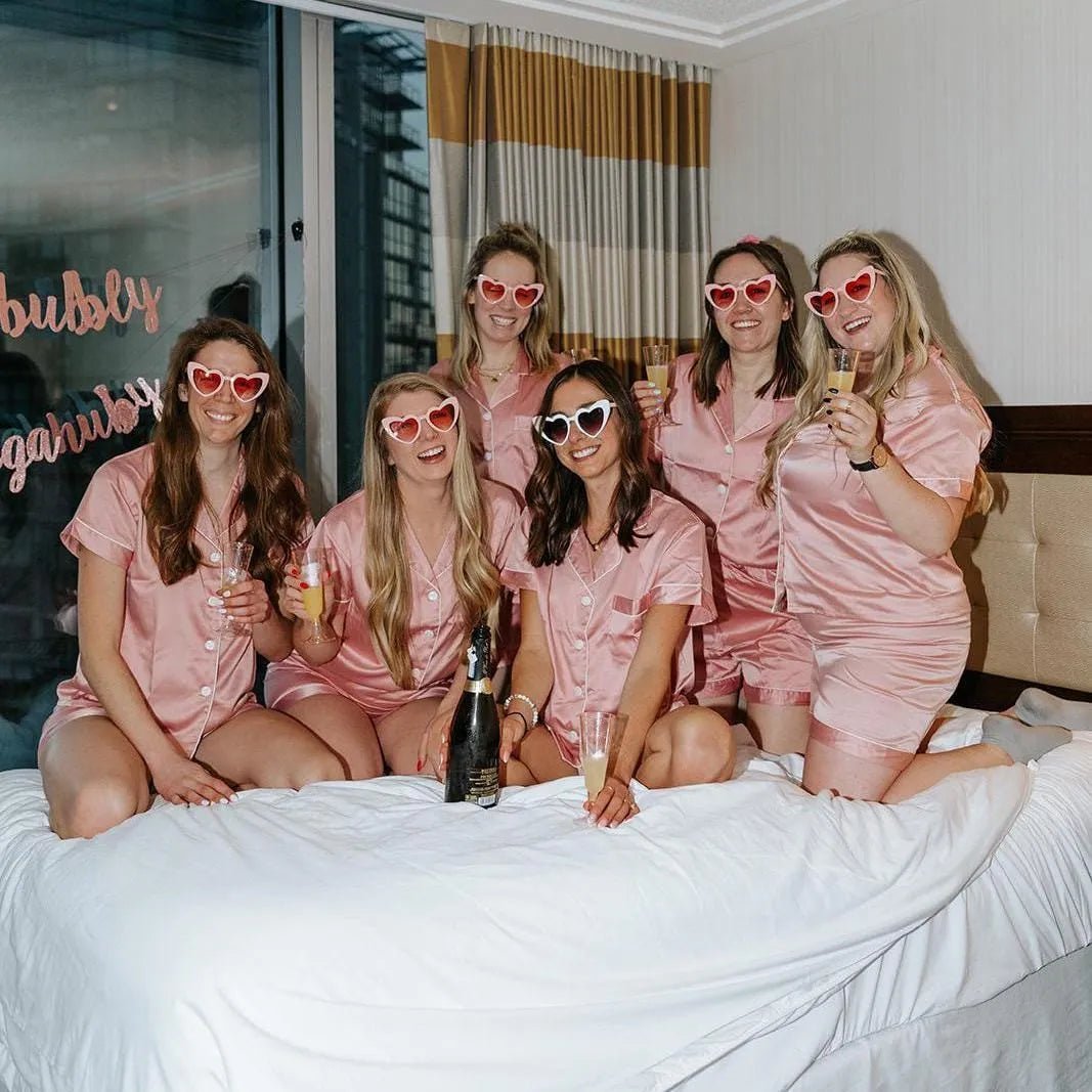Red Heart Sunglasses Bachelorette Gift - Team Bride Bachelorette Decoration Team Hen Party Bridesmaid Sunglasses Bach and Boujee