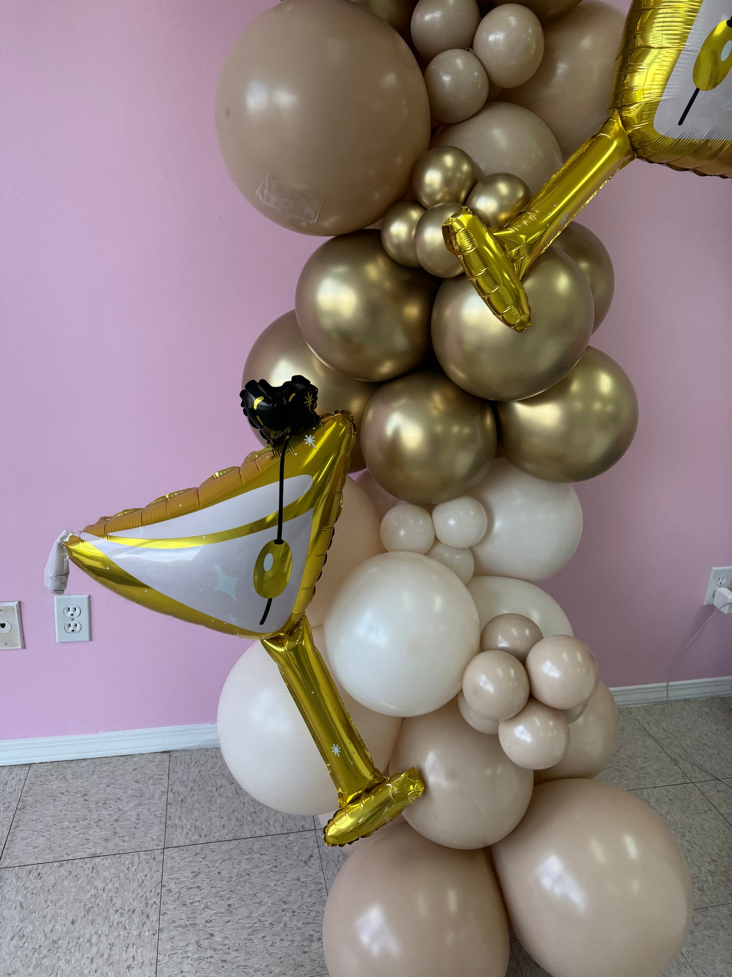 Espresso Martini Balloon Arch Kit