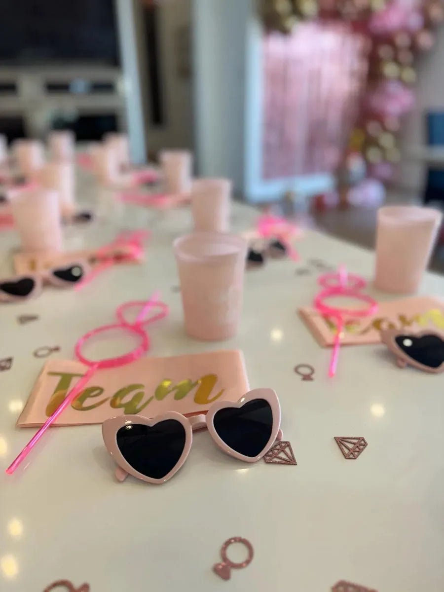 Bridal Party Straw Décor Hen Party Bachelorette Straws for Team Bride and Bridesmaids Bach and Boujee